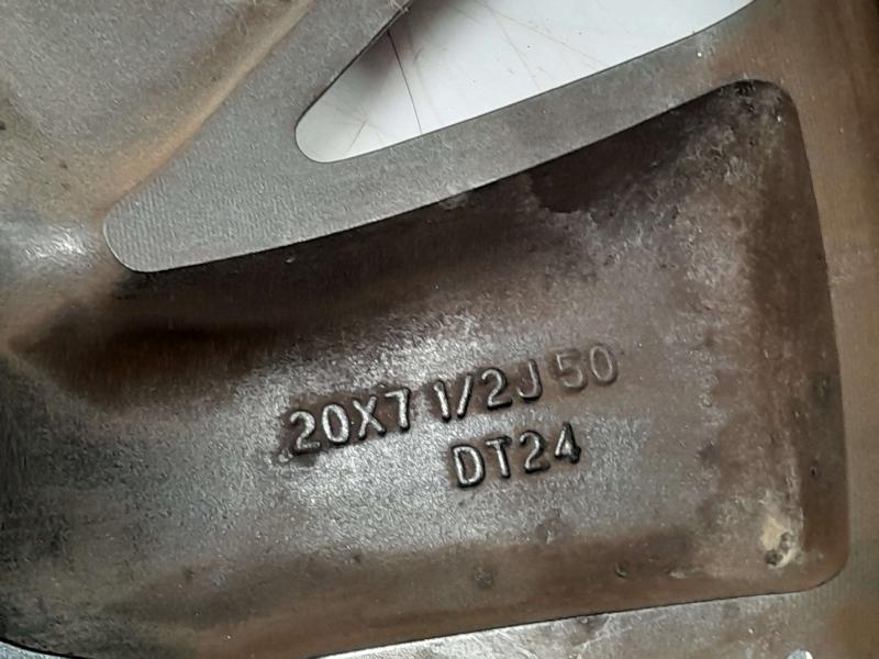 2016 Nissan Murano Wheel