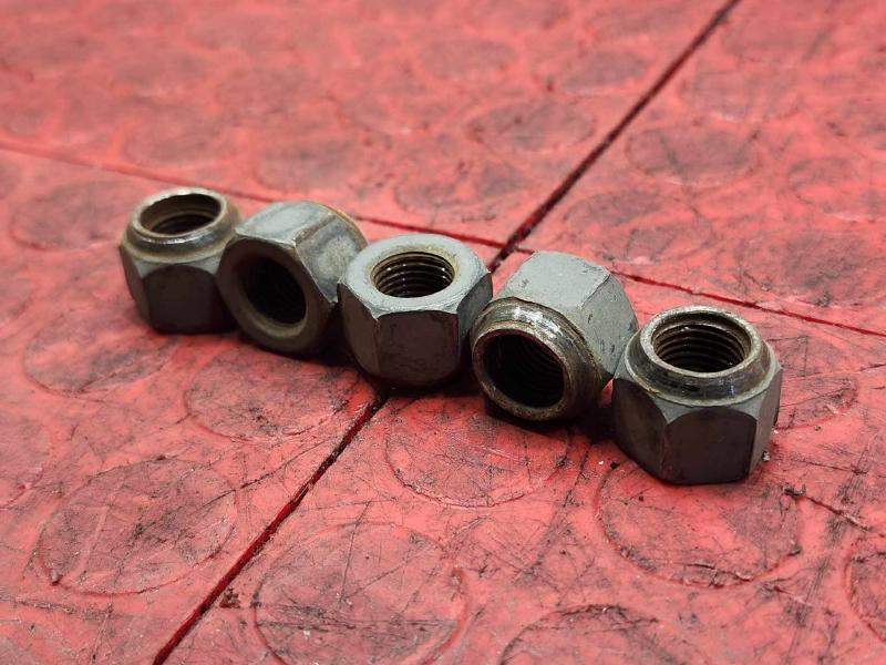 2021 Subaru Impreza Lug Nuts