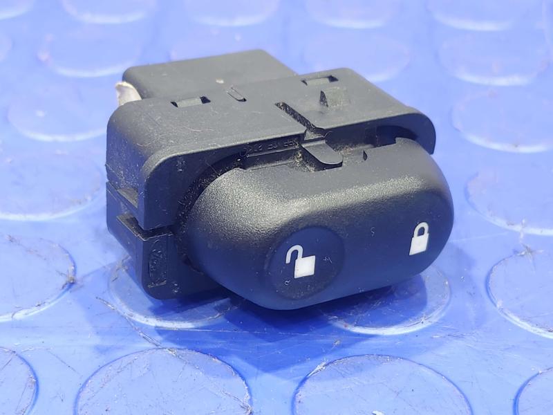 2004 Ford Explorer Door Switch Front