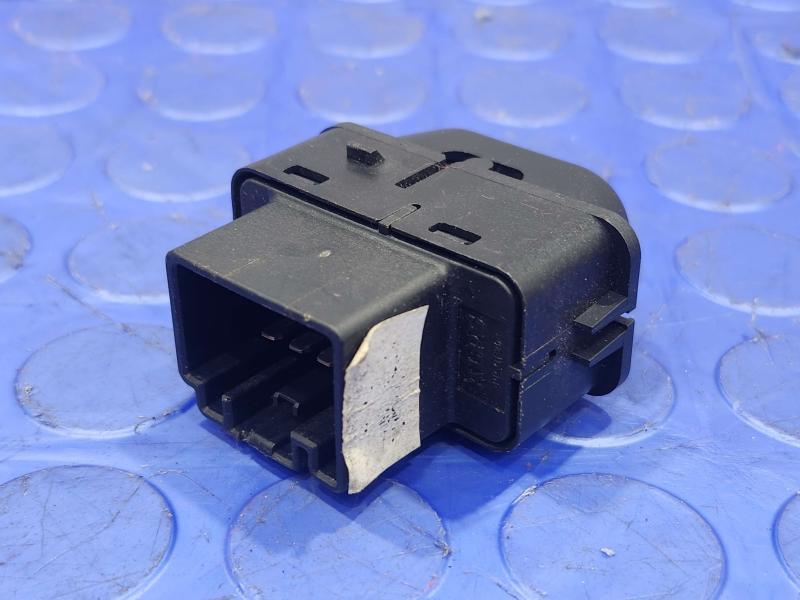2004 Ford Explorer Door Switch Front