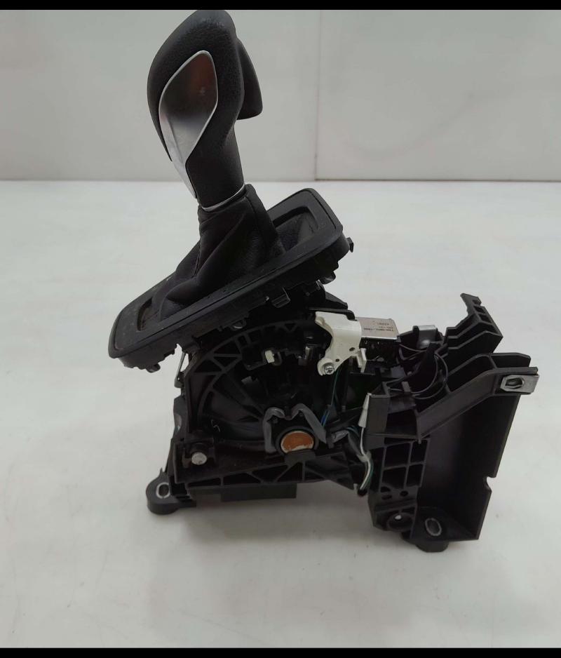 2017 Ford Focus Floor Shifter