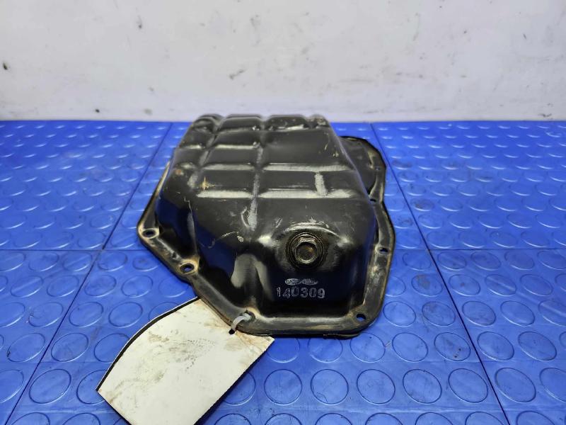 2013 Hyundai Santa Fe Oil Pan