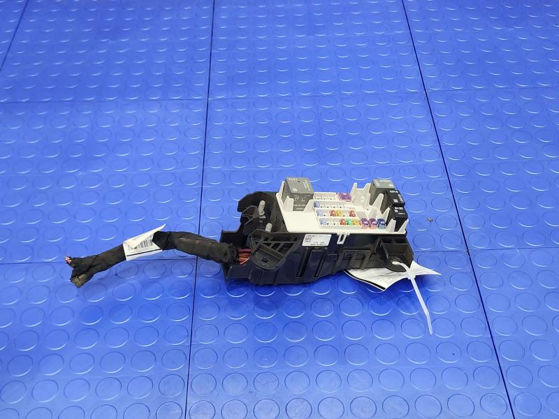 2015 Chevrolet Tahoe Cabin Fuse Box