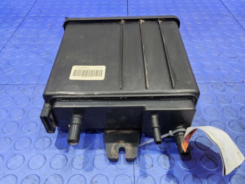 2010 Chevrolet Tahoe Evaporator Canister
