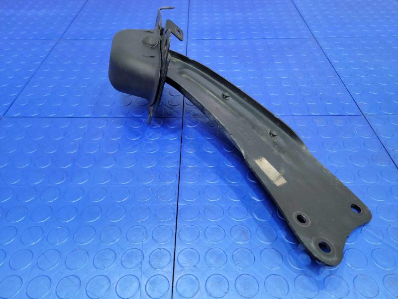 2009 Volkswagen Tiguan Lower Control Arm Rr