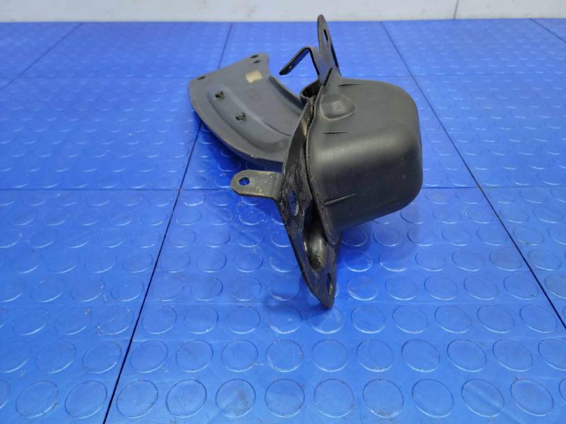 2009 Volkswagen Tiguan Lower Control Arm Rr