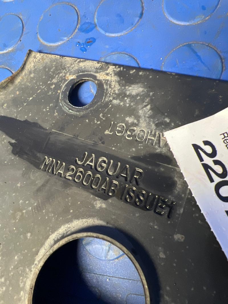 1997 Jaguar XK8 Crossmember/Cradle/Undercarria