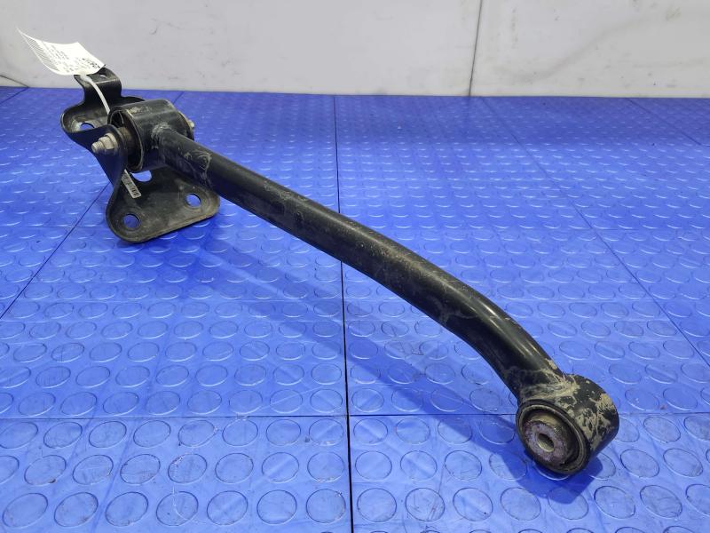 2020 Jeep Renegade Lower Control Arm Rr