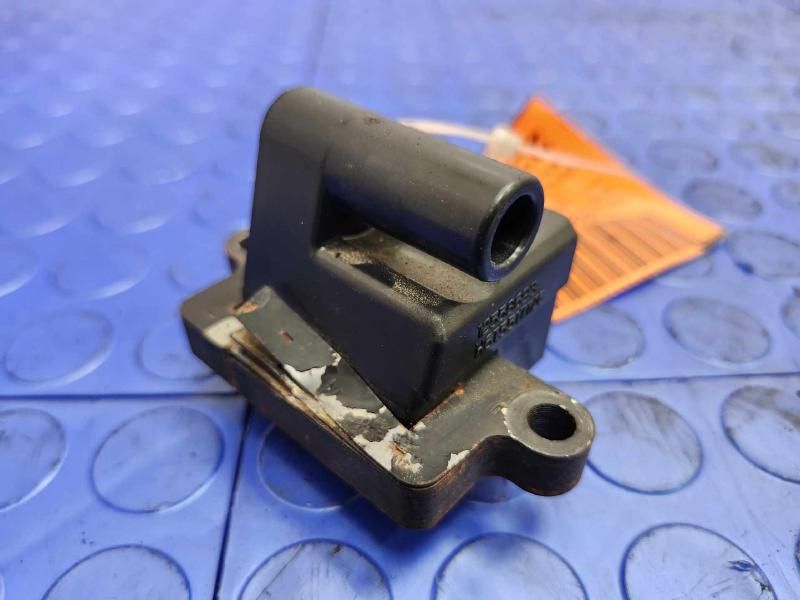 2003 Chevrolet Silverado 2500 Ignition Coil/Ignitor