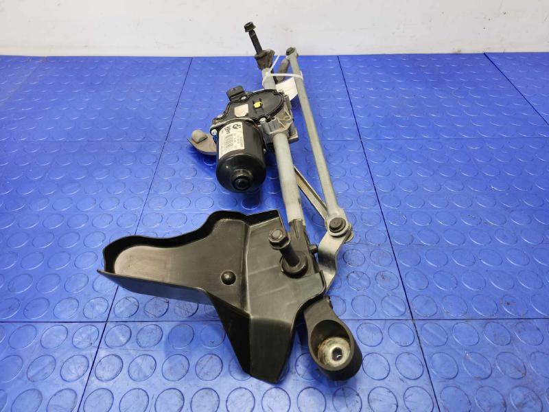 2014 BMW 228i Wiper Trans. Linkage
