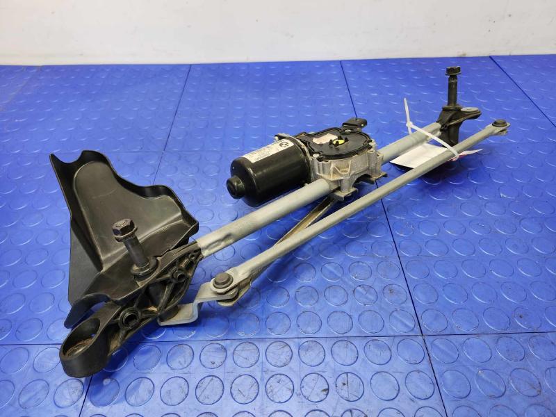 2014 BMW 228i Wiper Trans. Linkage