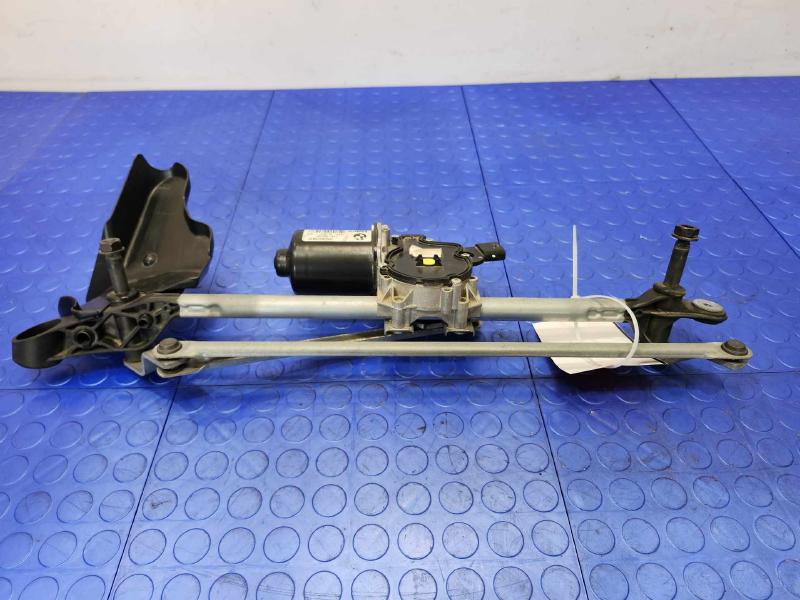 2014 BMW 228i Wiper Trans. Linkage