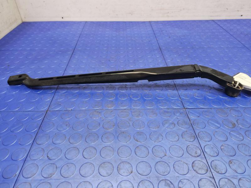 2019 Chevrolet Silverado 3500 Wiper Arm