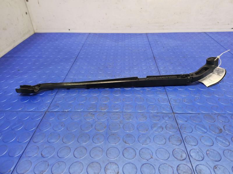 2019 Chevrolet Silverado 3500 Wiper Arm