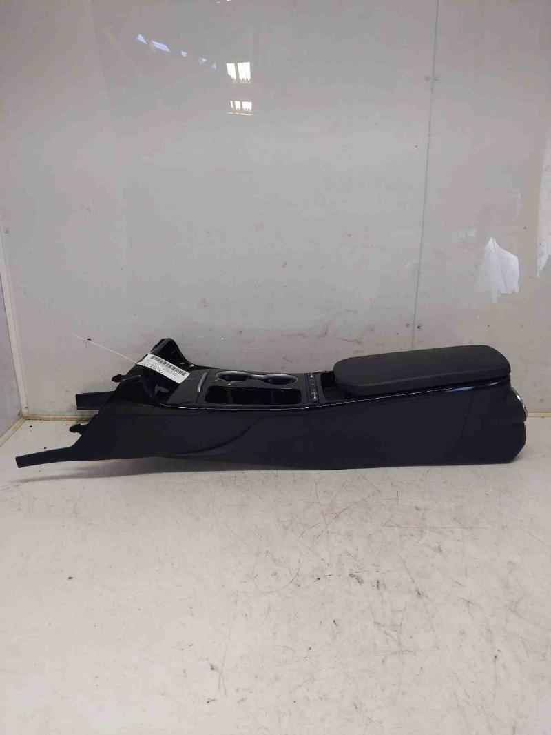 2018 2019 2020 Kia Stinger Center Console Assembly Black Leather (Shift by Cable Opt) OEM