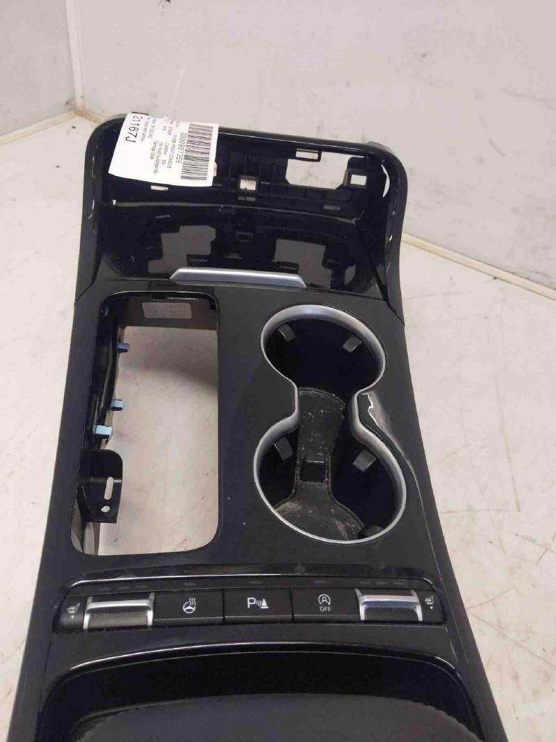 2018 2019 2020 Kia Stinger Center Console Assembly Black Leather (Shift by Cable Opt) OEM