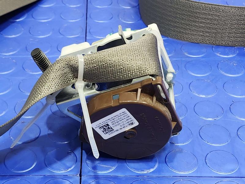 2015 Ford F-150 Rear Seat Belt