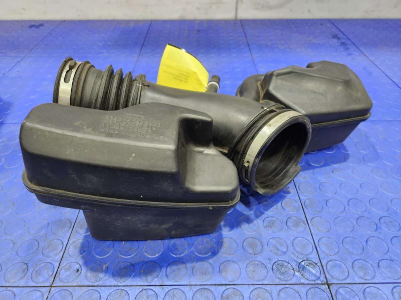 2014 Ford Explorer Air Intake Tube/Resonator