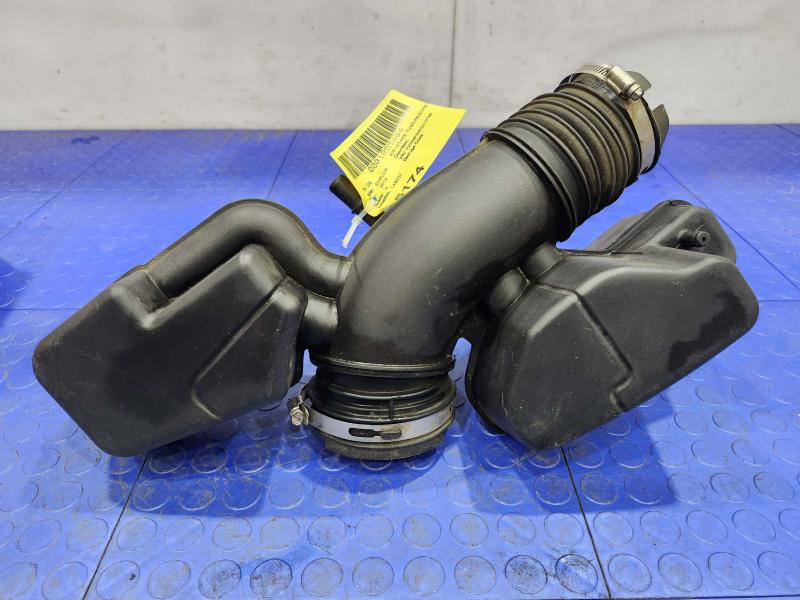 2014 Ford Explorer Air Intake Tube/Resonator