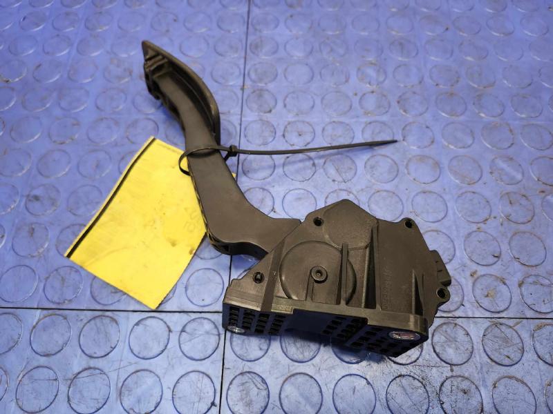2015-2019 Subaru Legacy Outback Accelerator Pedal Genuine OEM Part 36010AL040