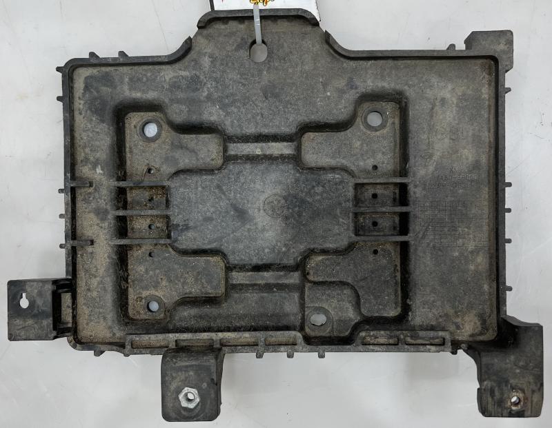 2011 - 2013 Kia Sorento Battery Tray OEM 371502P000