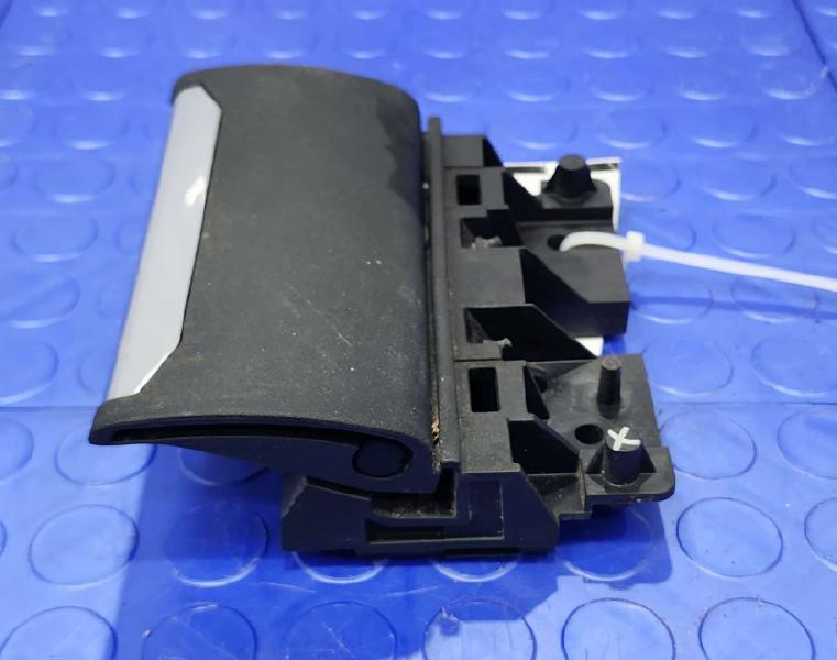 2015 Ford F-150 Inside Door Handle