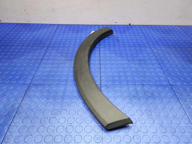 2016 Ford Transit 250 Wheel Opening Moulding