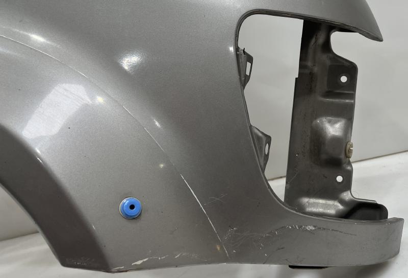 2001 Isuzu Trooper Fender