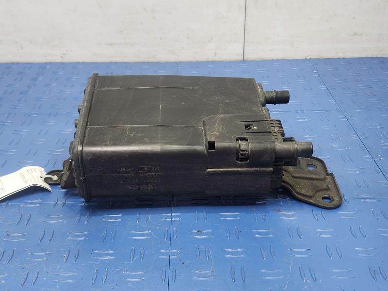 2013 Toyota Yaris Evaporator Canister