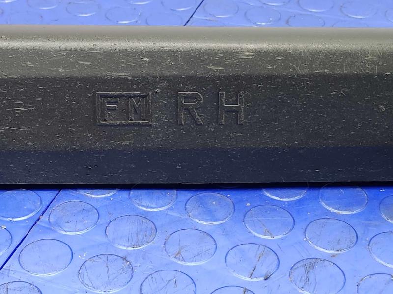 2015 Subaru Forester Front Door Moulding