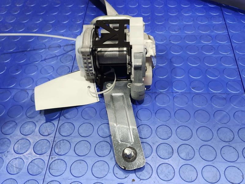 2016 Acura ILX Front Seat Belt