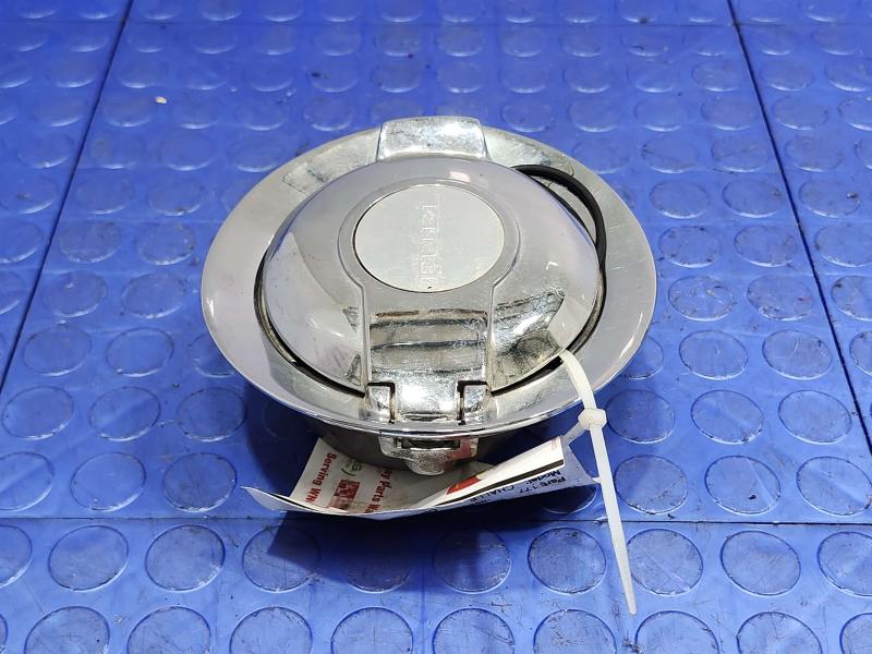 2010 Dodge Challenger Fuel Tank Door