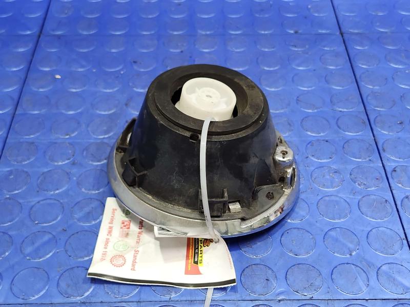 2010 Dodge Challenger Fuel Tank Door