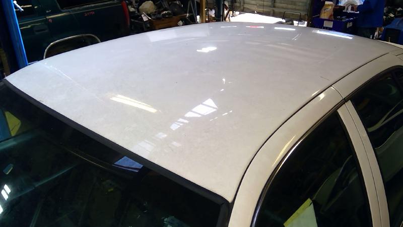 2005 Ford Crown Victoria Roof