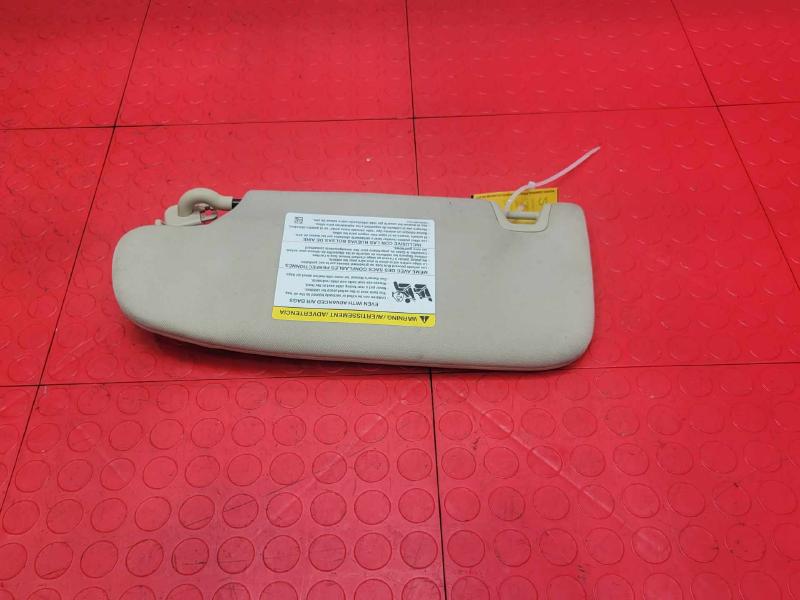 2013 Ford Fusion Sun Visor