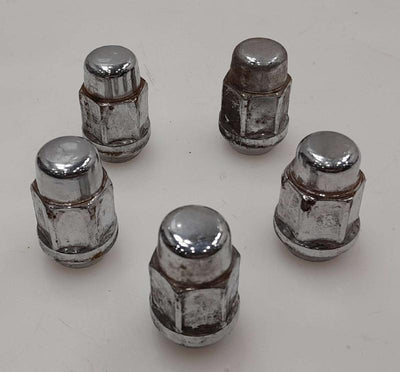 2015 Ford Fusion Lug Nuts