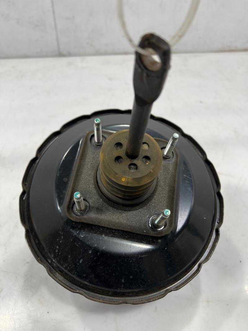 2011 - 2017 GM Chevy Equinox GMC Terrain Power Brake Booster OEM 22807707