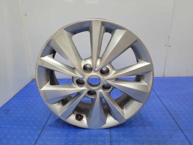 2016 Kia Sedona Wheel