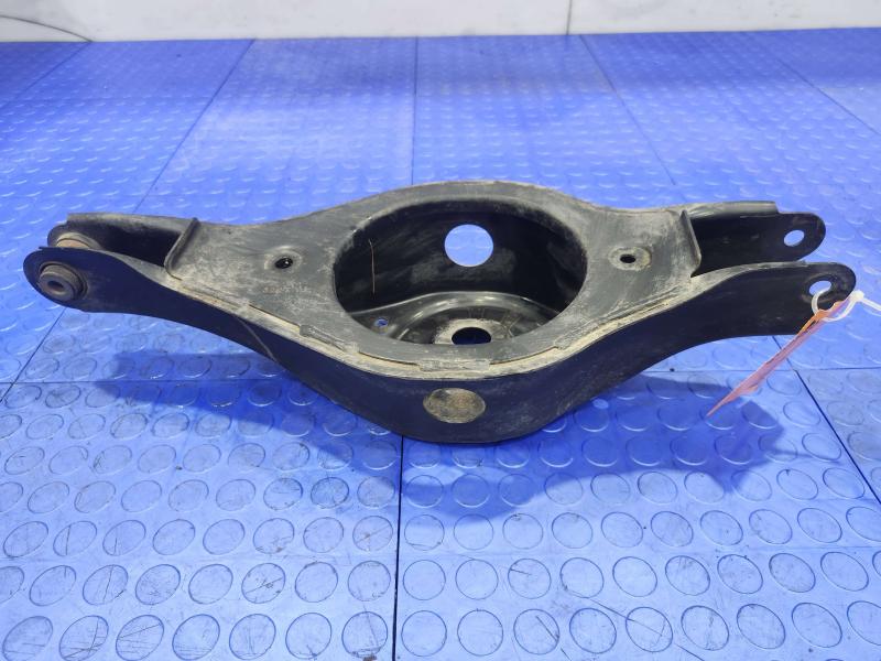 2013 Nissan Pathfinder Lower Control Arm Rr