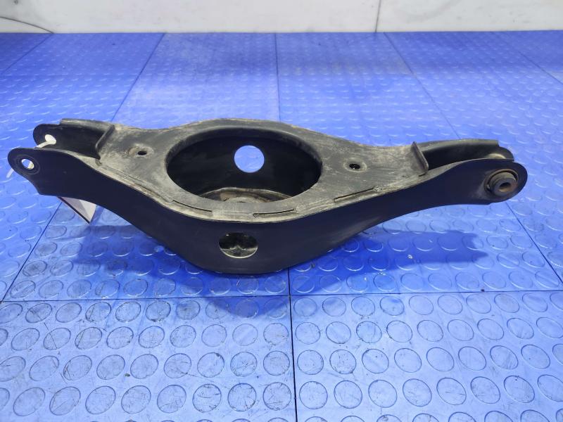2013 Nissan Pathfinder Lower Control Arm Rr