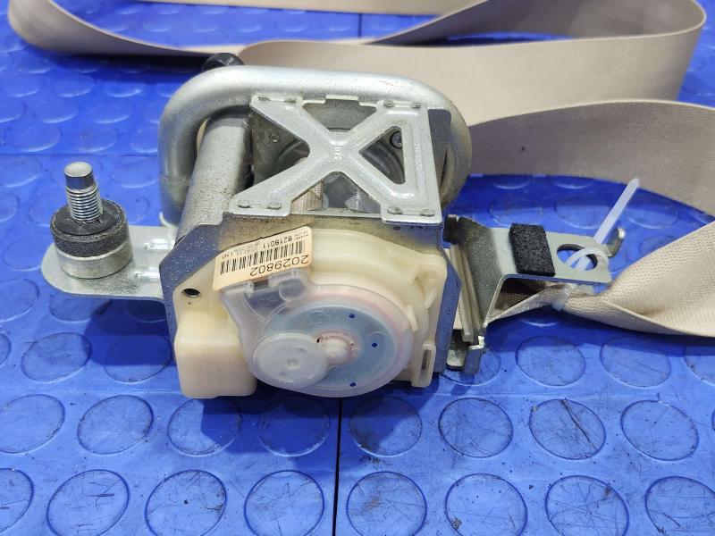 2009 Honda Accord Front Seat Belt