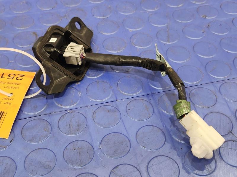2014 Lexus IS250 IS350 OEM Sedan Rear View Back Up Camera Genuine 8679053031