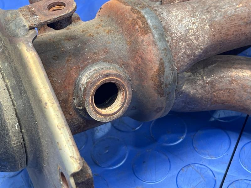 2013 Toyota Prius Exhaust Manifold