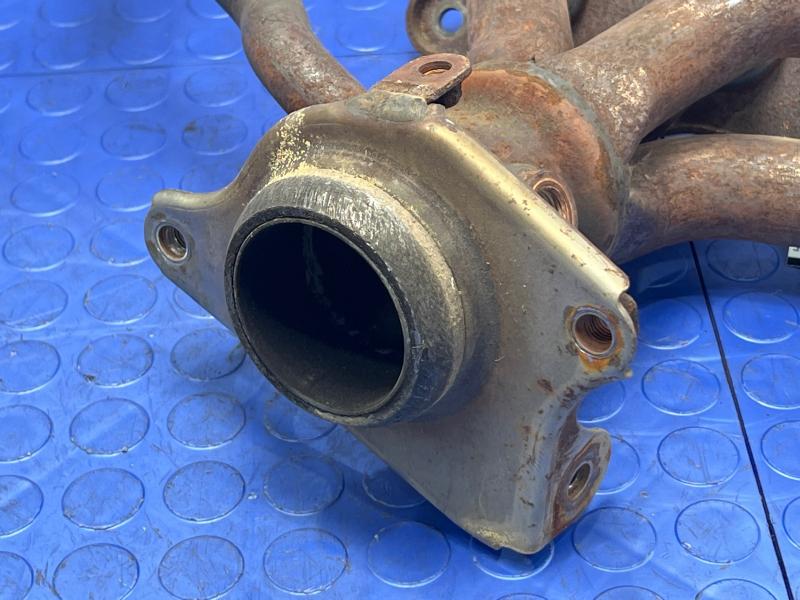 2013 Toyota Prius Exhaust Manifold