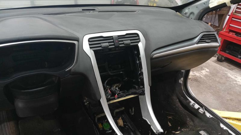 2014 Ford Fusion Dash Panel