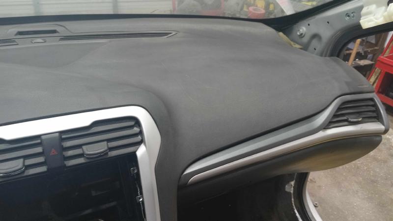 2014 Ford Fusion Dash Panel
