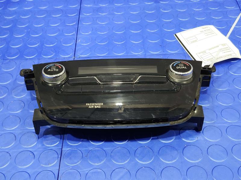 2015 Nissan Murano Automatic Temperature Climate Control Panel OEM 275005AA1B