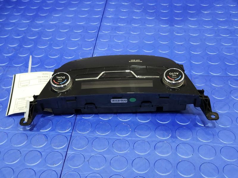 2015 Nissan Murano Automatic Temperature Climate Control Panel OEM 275005AA1B