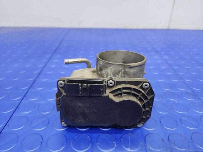2005 Lexus RX 330 Throttle Body/Valve Assy