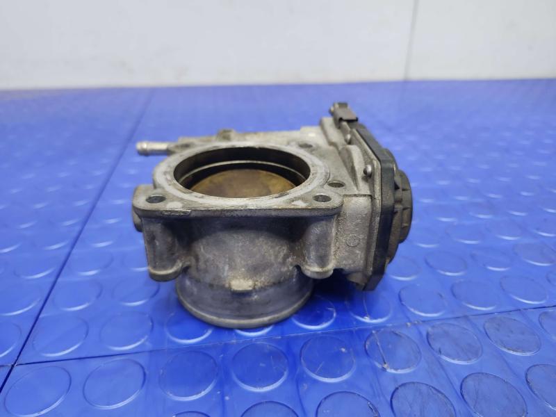 2005 Lexus RX 330 Throttle Body/Valve Assy